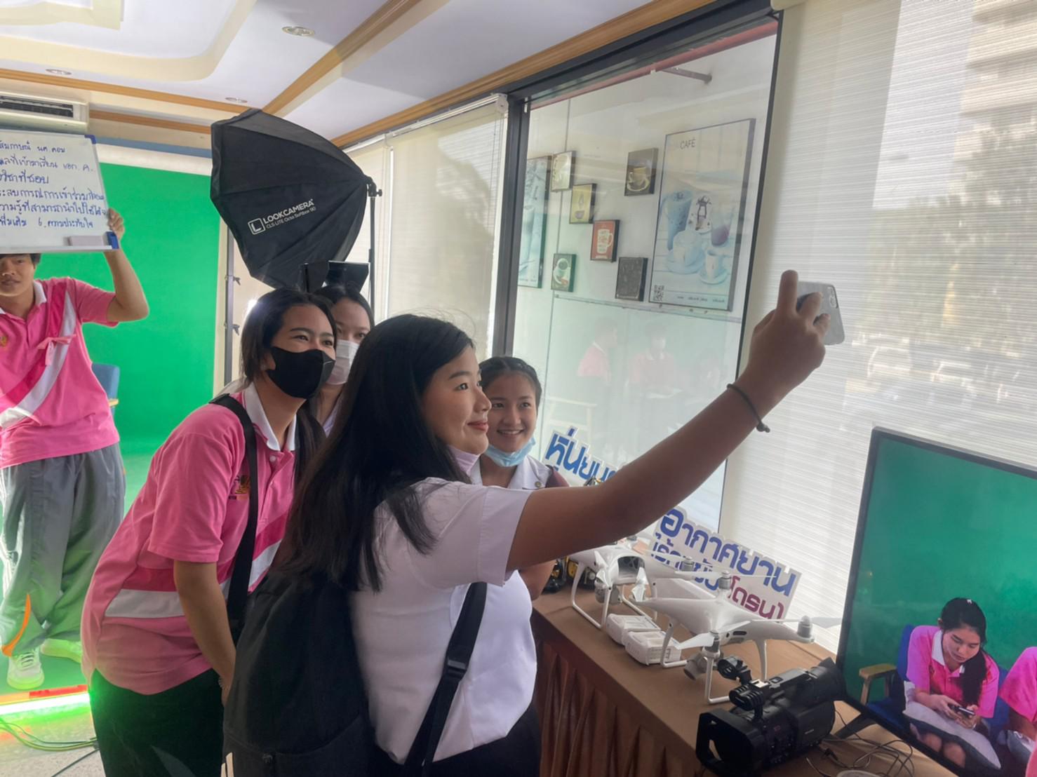 49. ภาพกิจกรรม 50 ปี KPRU สู่การพัฒนาท้องถิ่นอย่างยั่งยืน มหาวิทยาลัยราชภัฏกำแพงเพชร ระหว่างวันที่ 26-28 มกราคม 2566 ณ มหาวิทยาลัยราชภัฏกำแพงเพชร โดยนักศึกษาโปรแกรมวิชาคอมพิวเตอร์ คณะครุศาสตร์